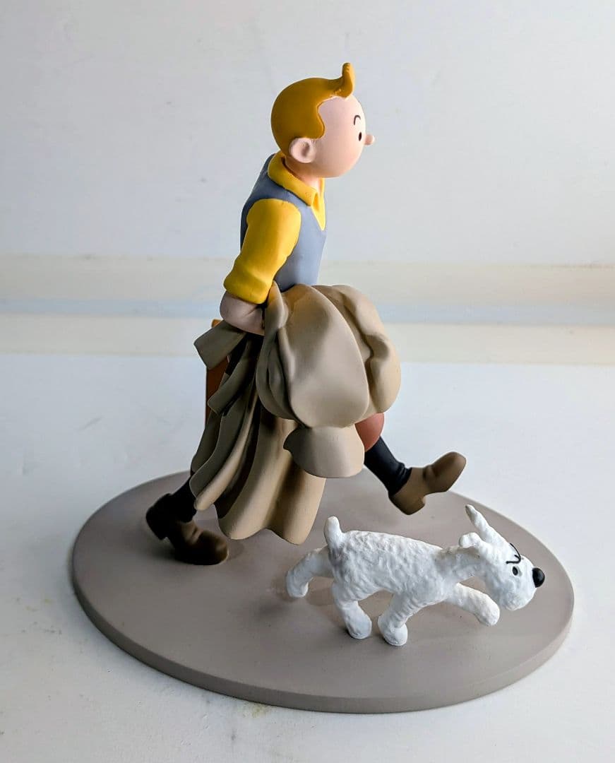 〈タンタンの冒険TINTIN&Yレジンフィギュアモデル フランス製〉