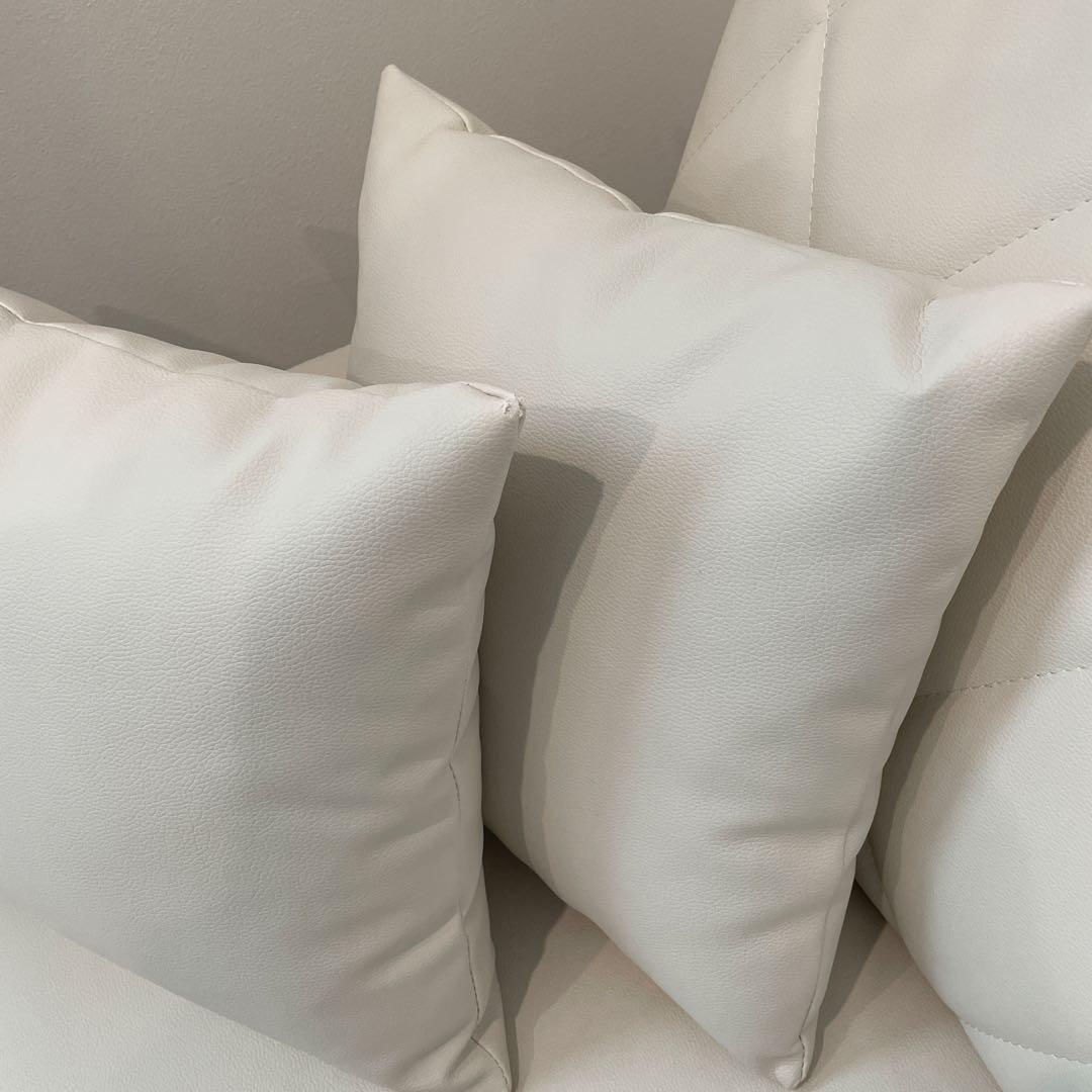 LOWYA 3人掛けカウチソファ クッション付き PVC生地 ホワイト