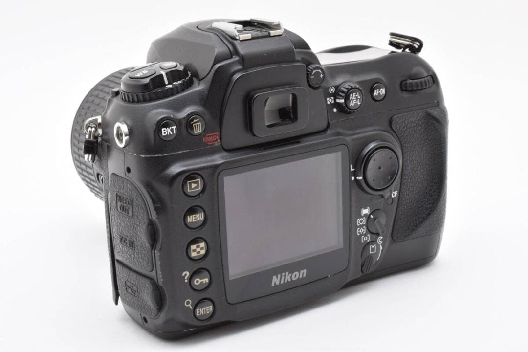 Nikon D200 ボディ+ AF-S DX 18-55m #819