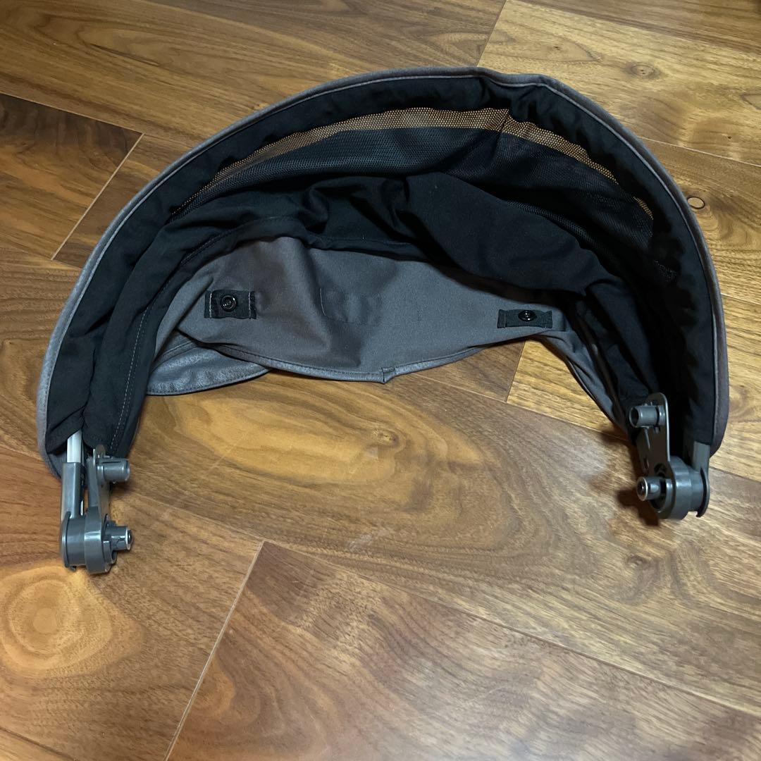 Combi コンビ The S エッグショック　チャイルドシート