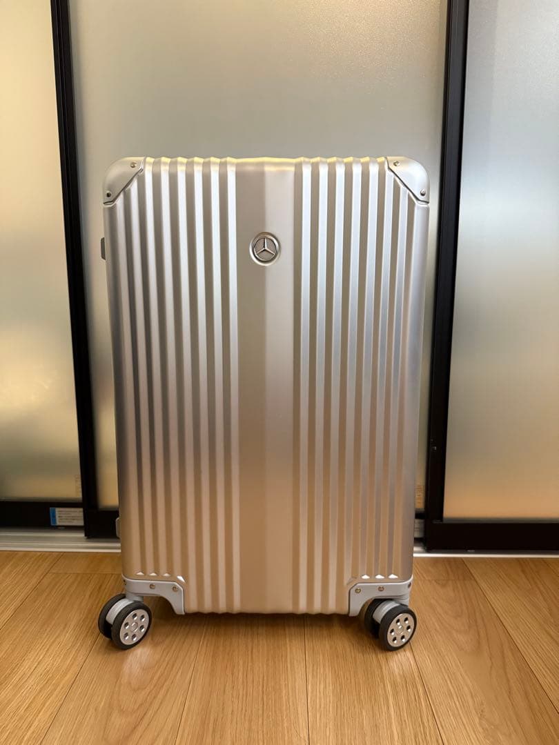 【美品】メルセデス・ベンツ アルミニウムキャリーケース