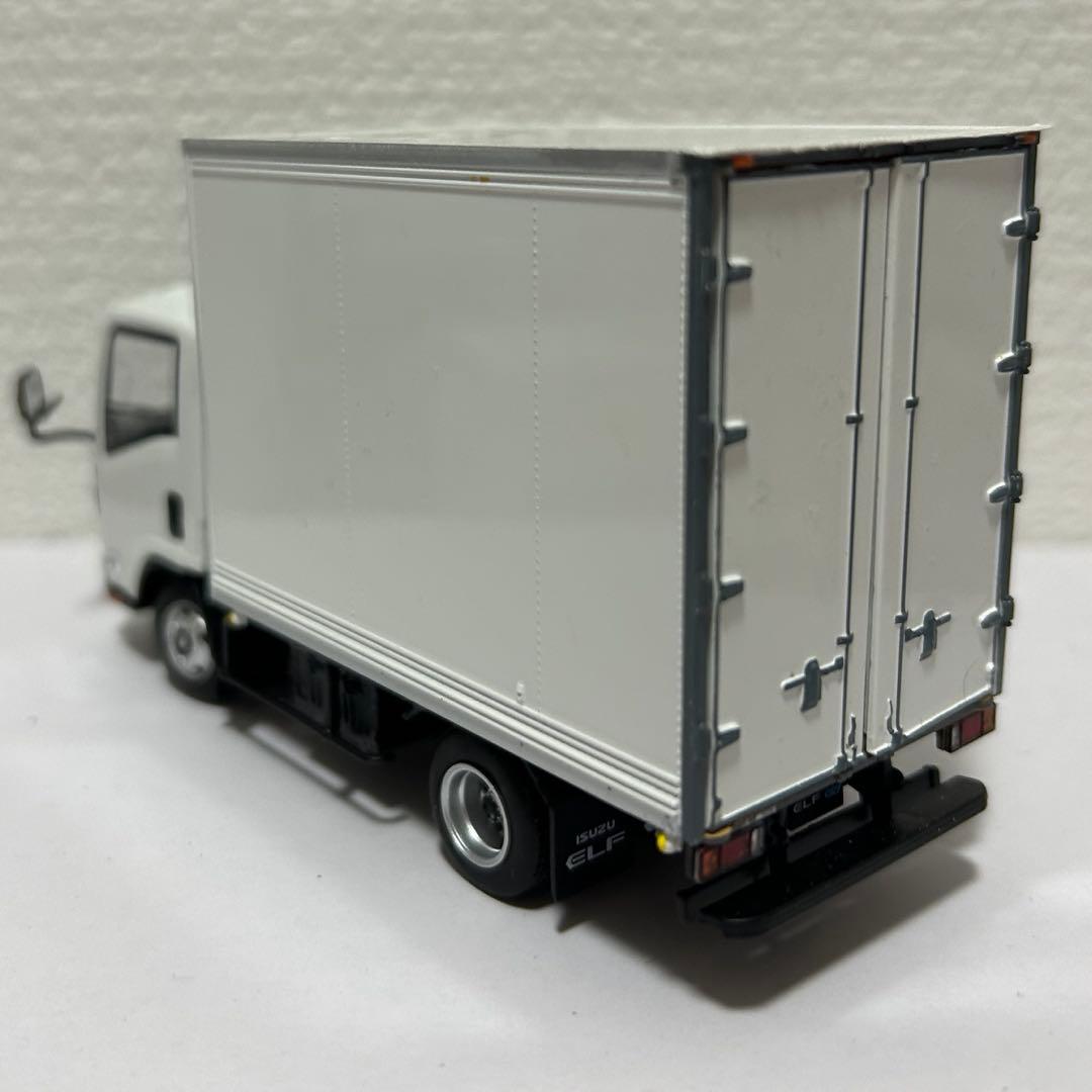 いすゞエルフ1/43スケールモデル2台セット