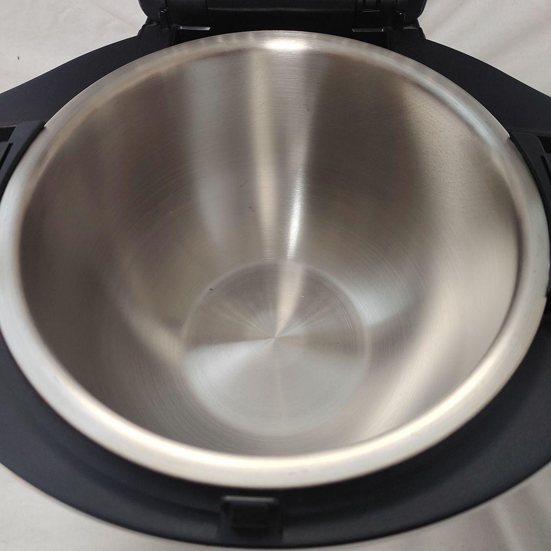 ヘルシオ ホットクック KN-HW24E-W ホワイト　水なし自動調理鍋