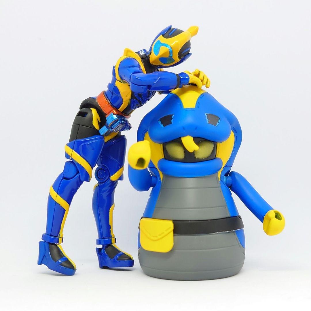 装動　仮面ライダーリバイス　塗装品