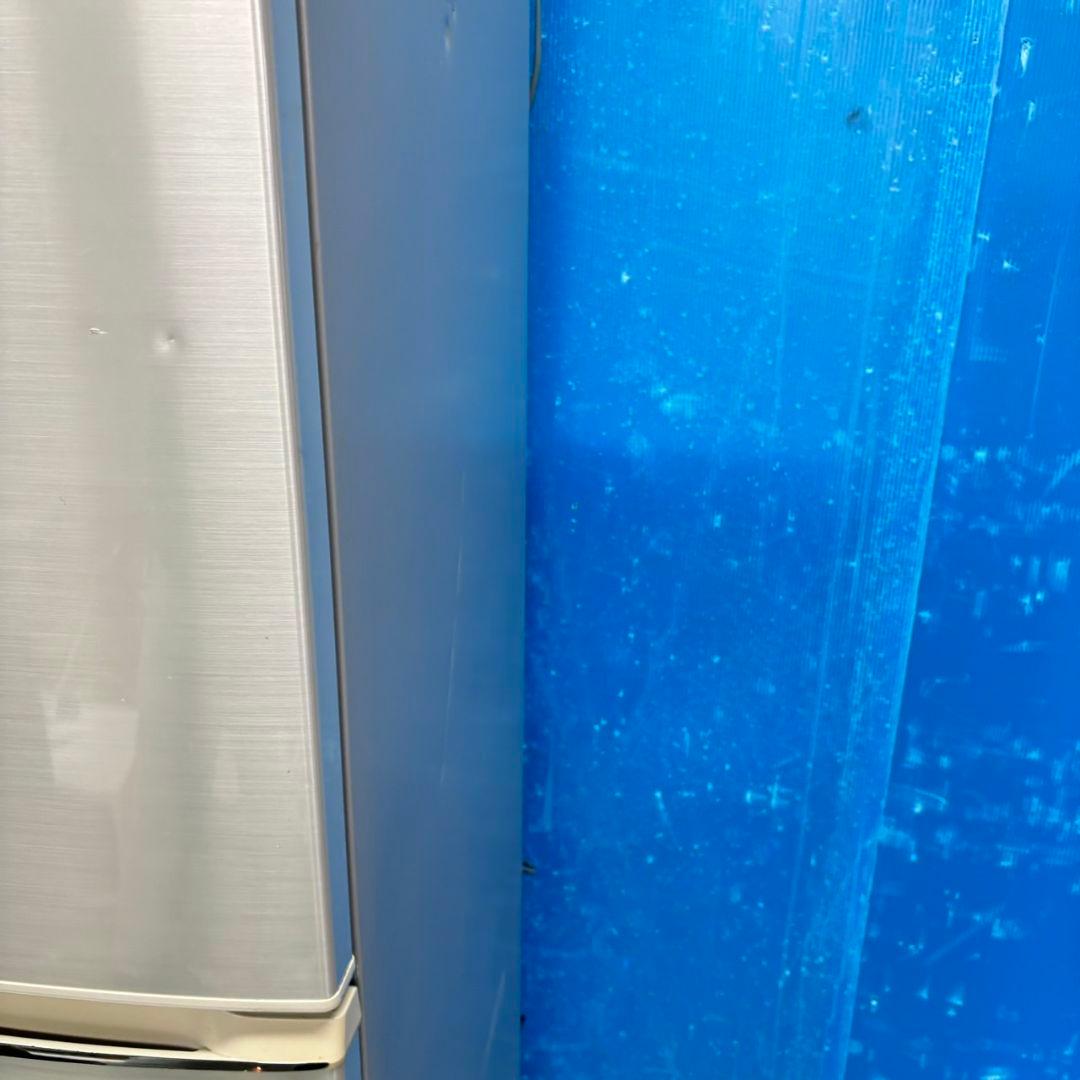 595Z パナソニック　大型冷蔵庫　ファミリータイプ　自動製氷付き　5ドア