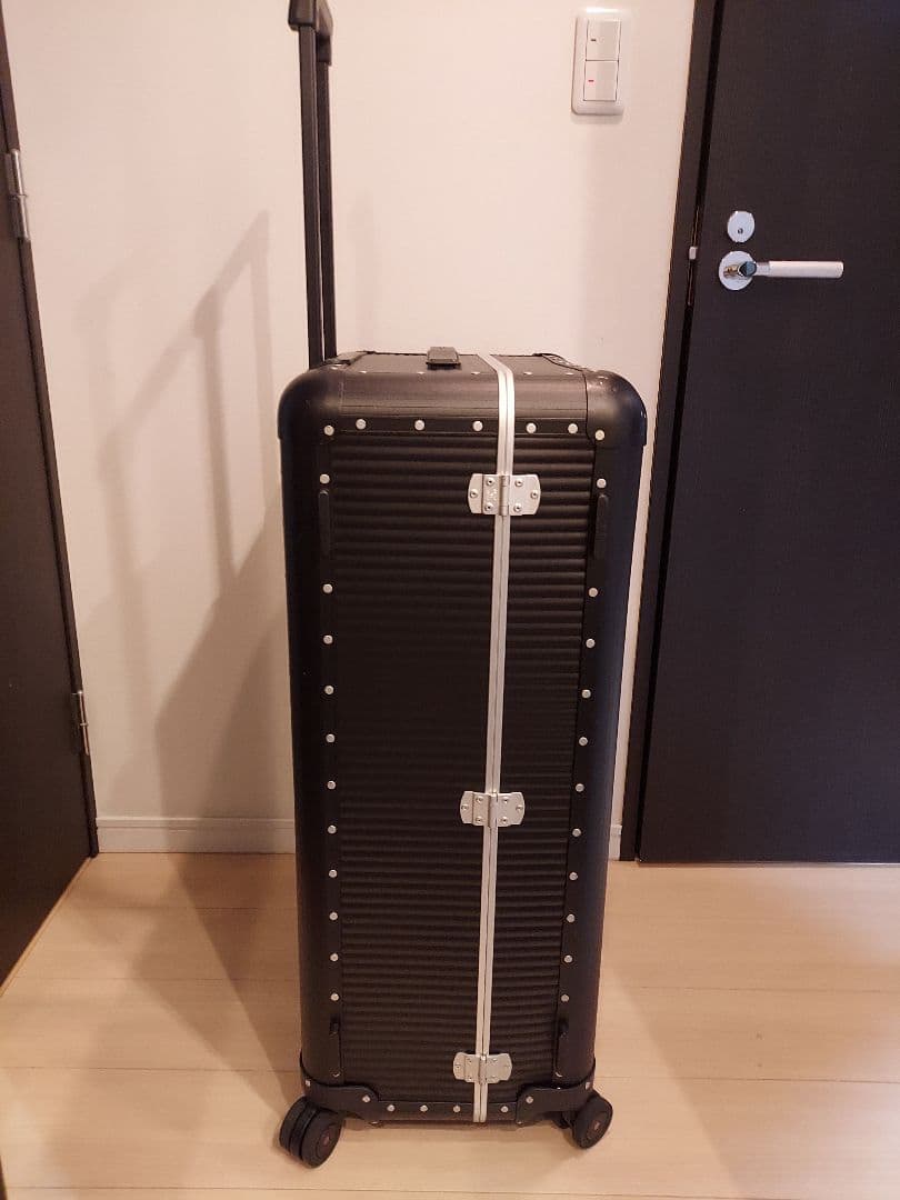 FPM Milano SPINNERファブリカペレッテリエミラノ キャリーケース