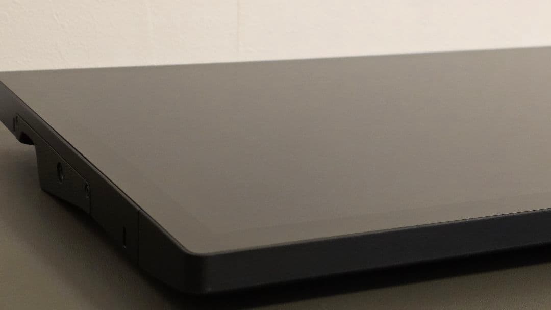 Wacom Cintiq Pro 27 本体