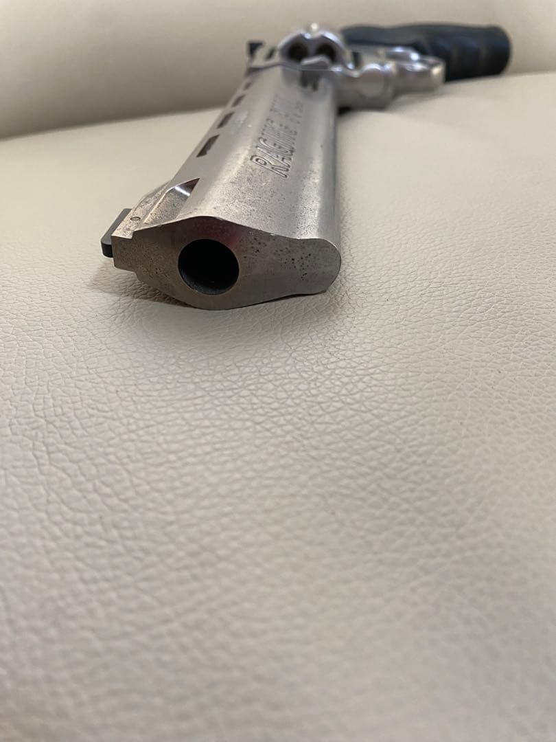 希少品　ジャンク品TAURUS RAGING BULL 44マグナム