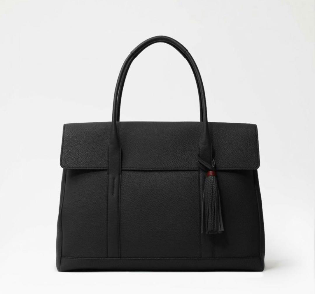 ACATE MESCOLARE トートバッグ　新品同様　タッセル　ブラック