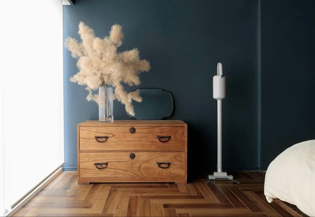 安心の保証書付き±0 コードレスクリーナーホワイト 掃除機 XJC-Y010-W