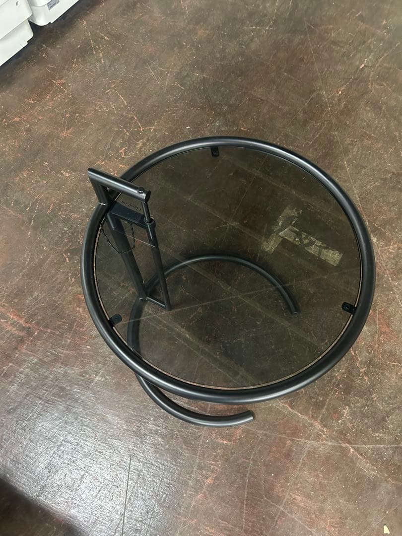 ClassiCon E-1027 サイドテーブル　【展示品】【定価23万円】