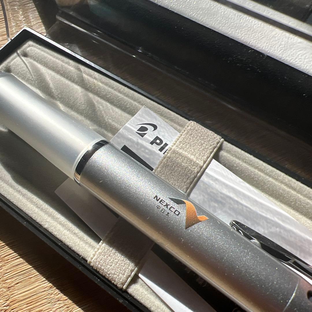 ドクターグリップ4+1 ネクスコ中日本限定ペン