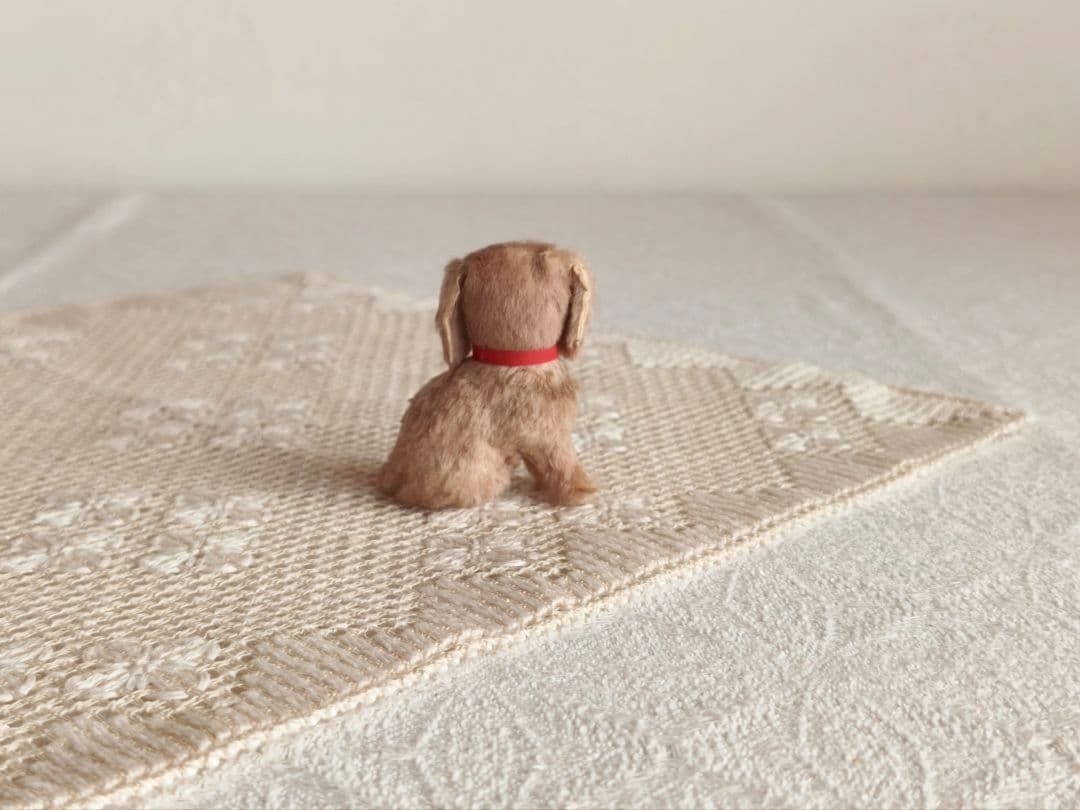 【misen2014さま】vintage ୨୧ リアルファーのおすましワンちゃん