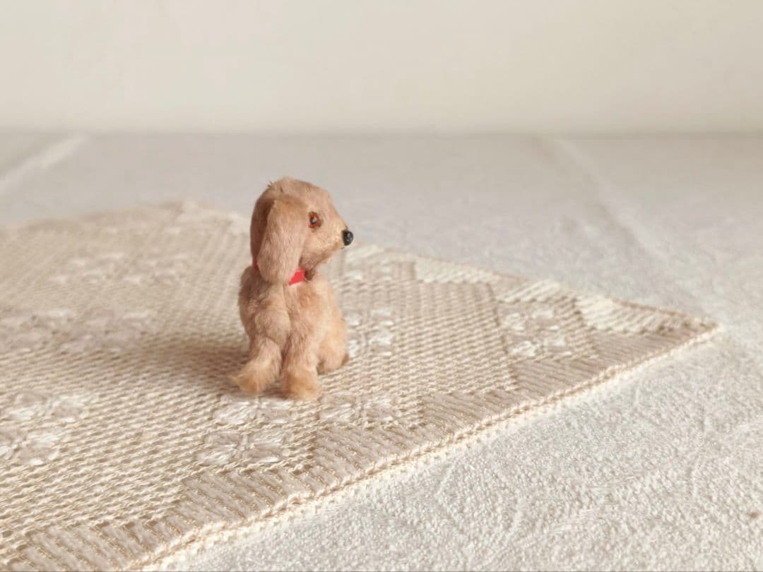 【misen2014さま】vintage ୨୧ リアルファーのおすましワンちゃん