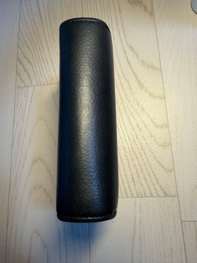 サンローラン　二つ折り財布 黒