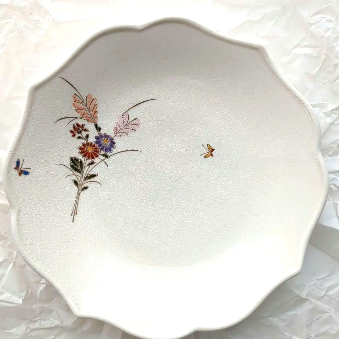 希少✨十五代 沈壽官窯 白薩摩焼 花 蝶 謹製 骨董 皿 約20cm 和食器箱付