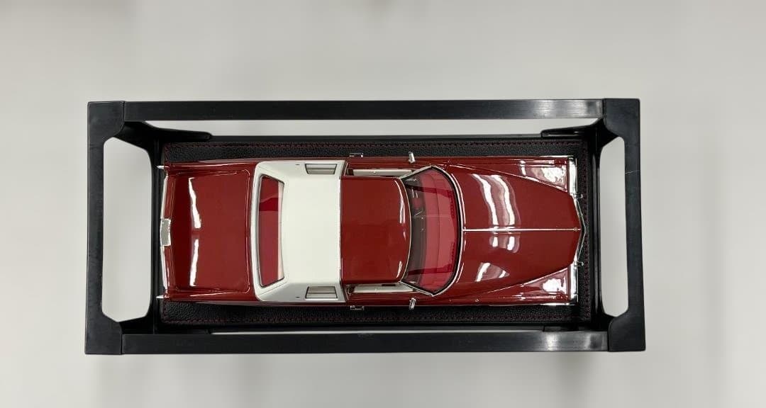 1976 Cadillac Eldorado 1/18スケールモデル