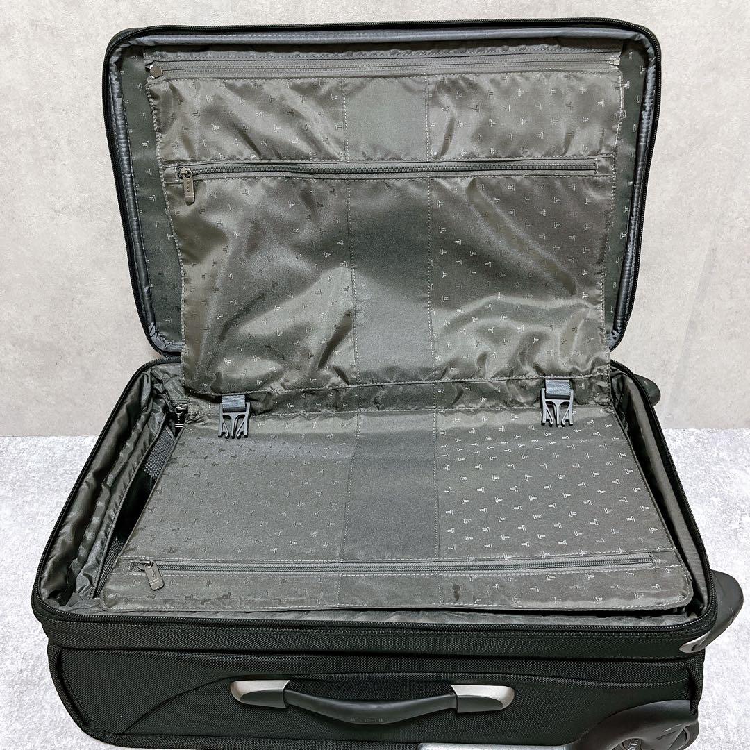 TUMI トゥミ キャリー スーツケース 機内持ち込み可能 拡張 ビジネス