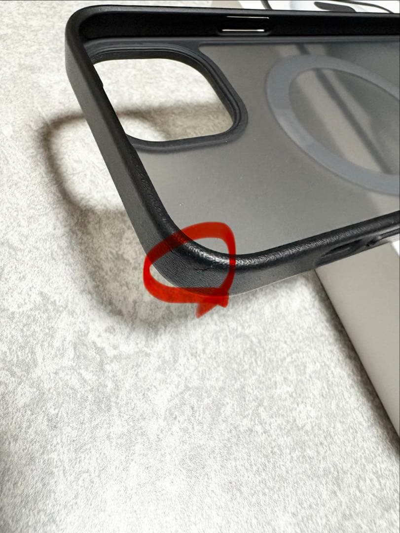 【傷・訳あり】iPhone 15 128gb 本体　黒　箱付き　ケース付き