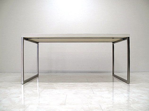 ボーコンセプト　ダイニングテーブル　Ｗ160ｃｍ　　　4人用ダイニングテーブル