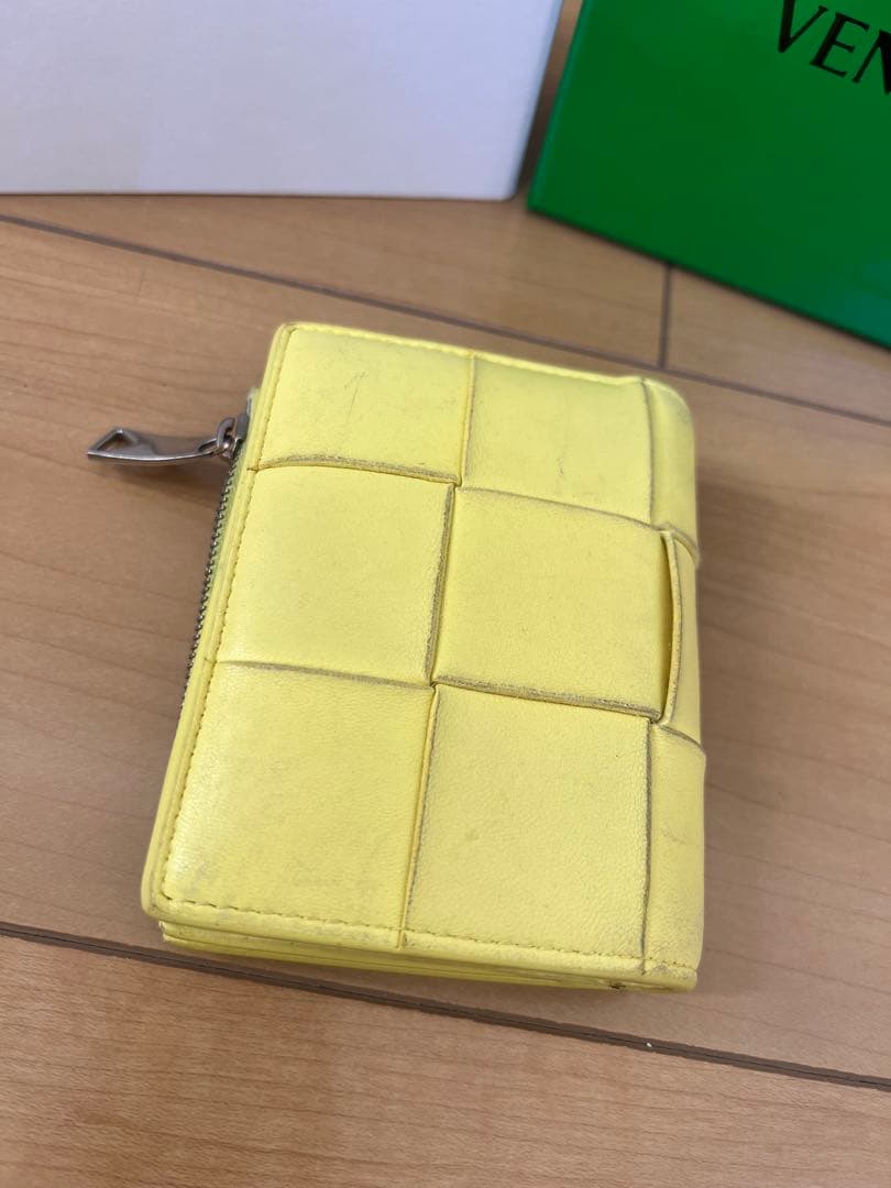 BOTTEGA VENETA イエロー 二つ折り財布