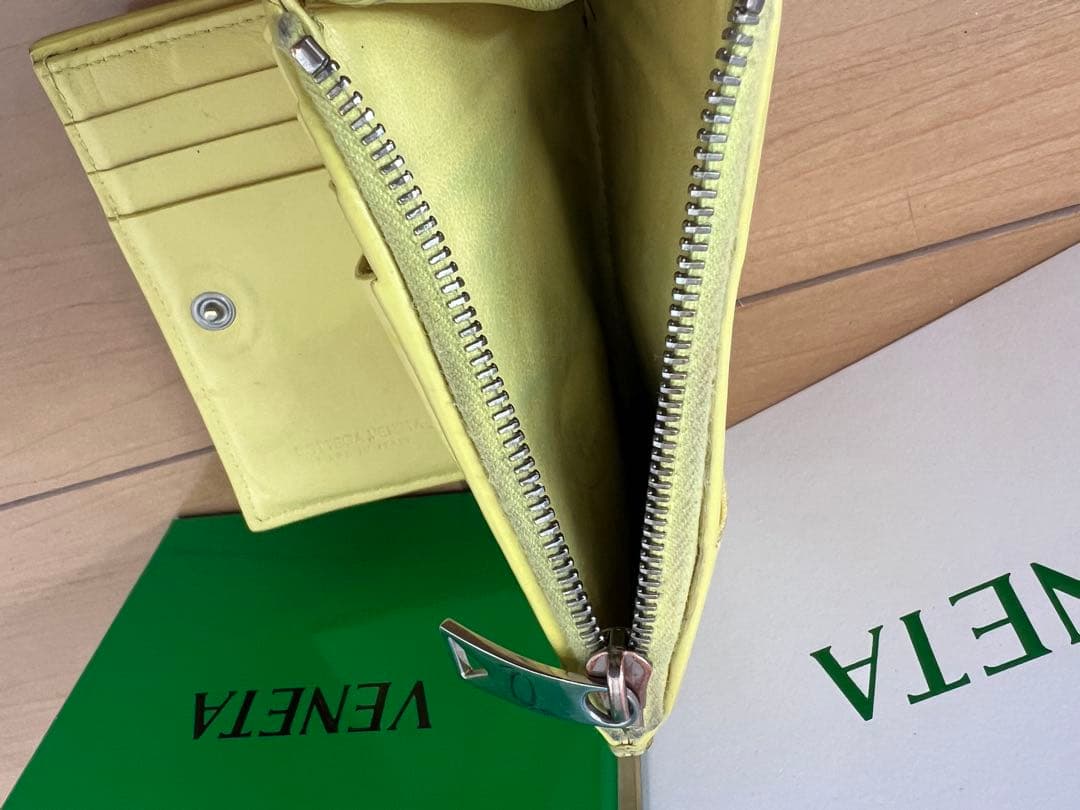 BOTTEGA VENETA イエロー 二つ折り財布