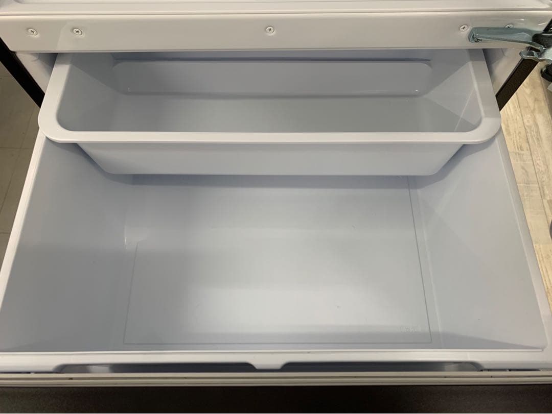 三菱　ノンフロン冷凍冷蔵庫　MR-CX37H-T1 2023年製　365L