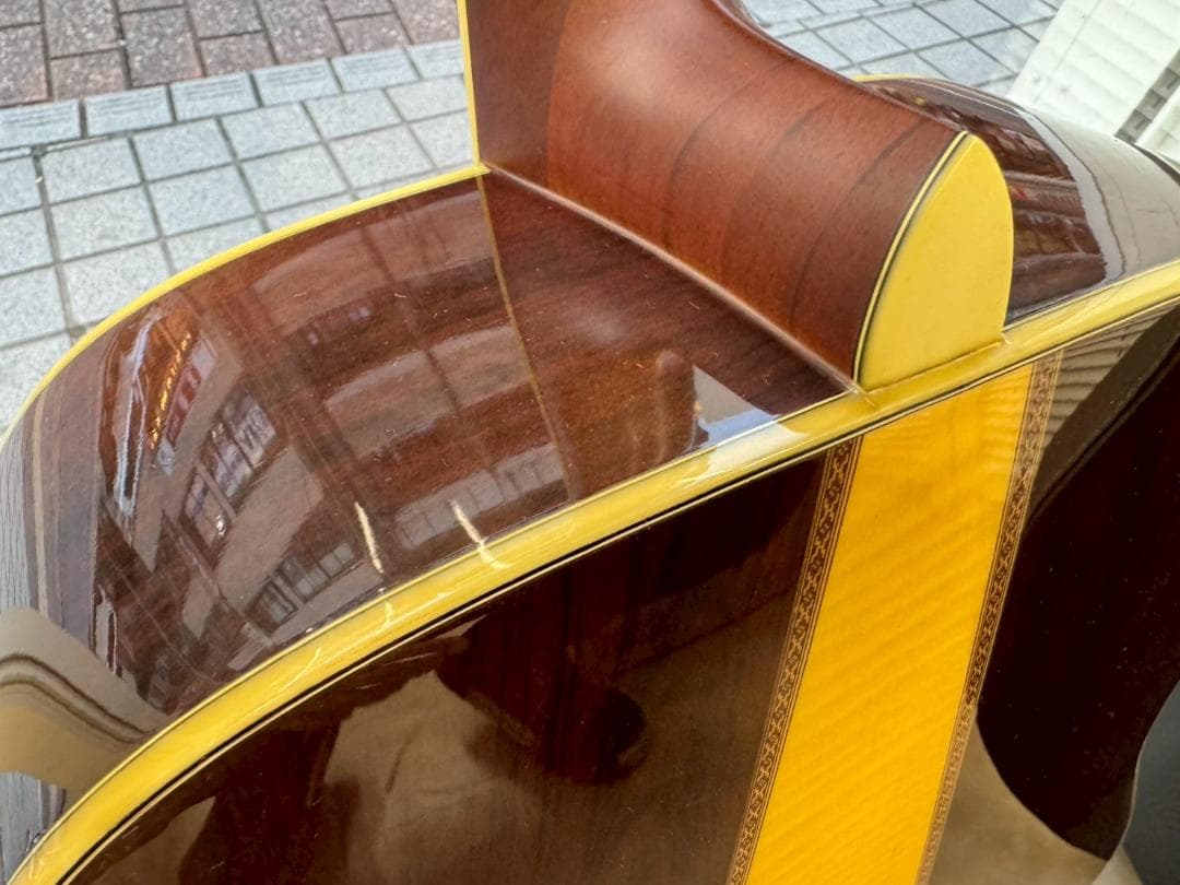 Morris アコースティックギター　TF-50　ハードケース付き　中古