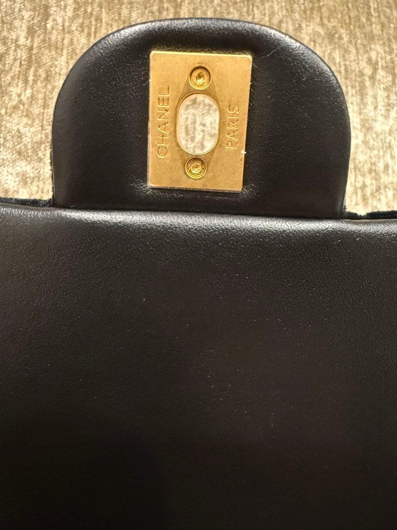 Chanel リボン付き　ベルベット フラップバッグ　ショルダーバッグ