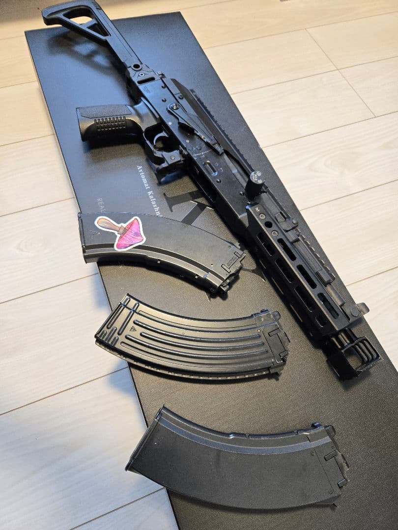 東京マルイ AKX　ガスブロ　マガジン2本、カスタムパーツ付き