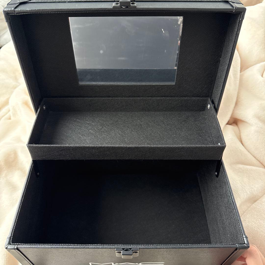 mac ノベルティ メイクボックス