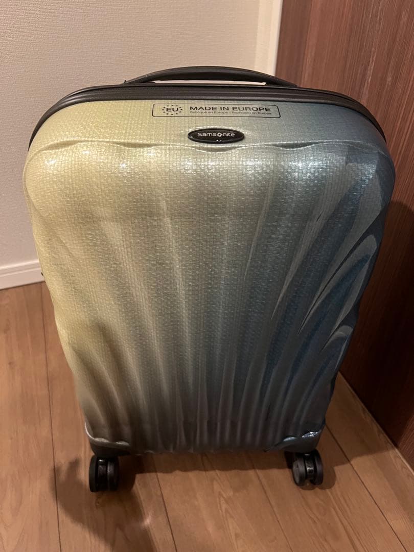 ＜限定＞ サムソナイト オーロラをイメージした限定色SP55EXP