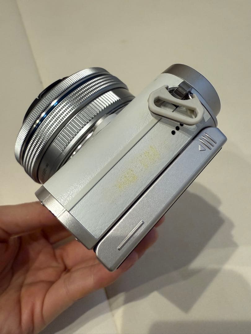 【イマノ様】OLYMPUS E-PL9（ホワイト）ミラーレス一眼 豪華セット望遠