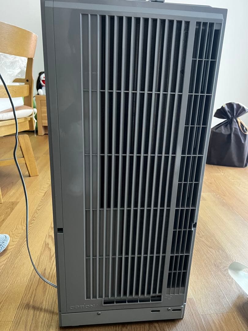 美品 コロナ窓用エアコン ホワイト 冷房のみ