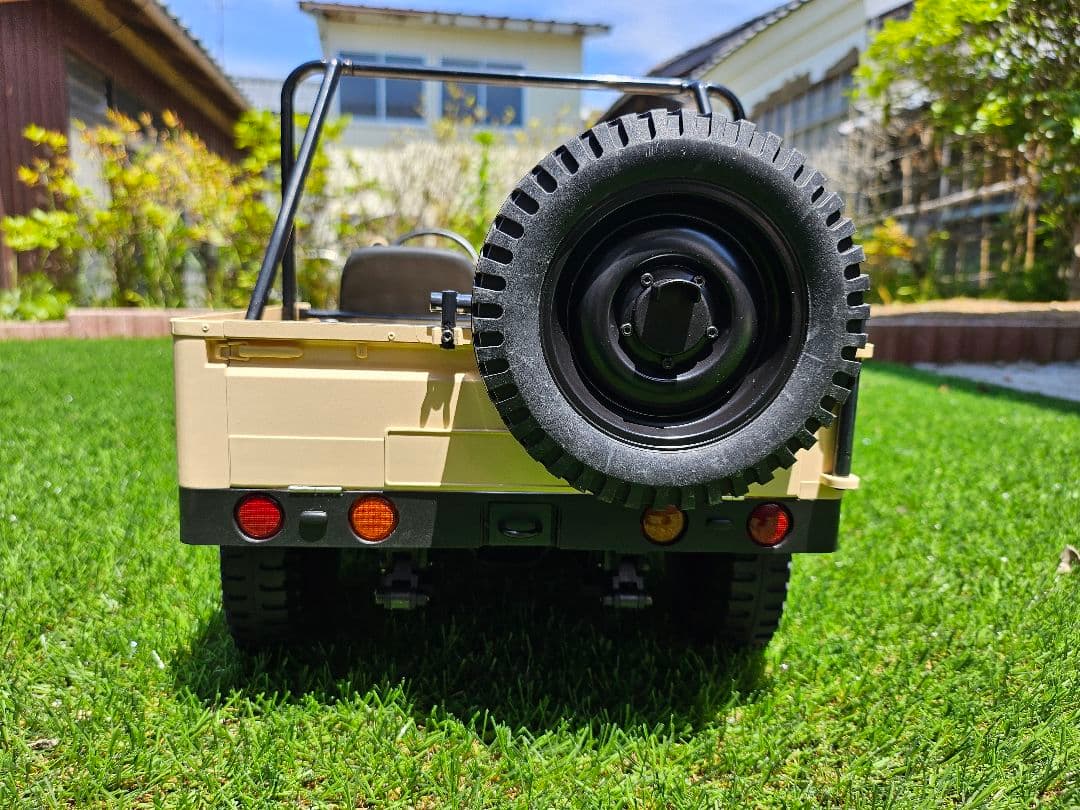 FMS 1/6 スズキジムニーLJ10 リアルRT　 バッテリー日本語取説付き