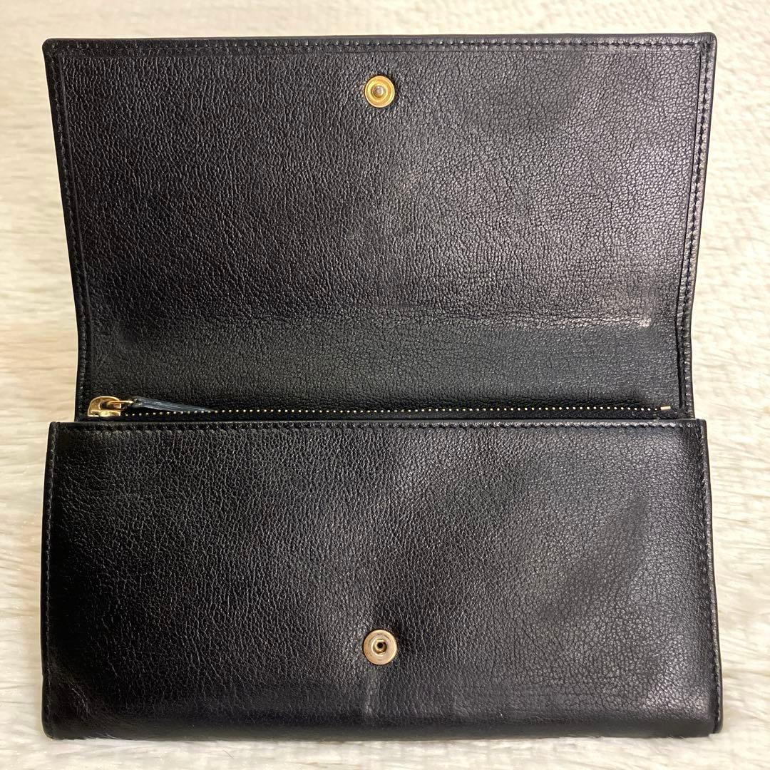 YVESSAINTLAURENT イヴサンローラン 2つ折り長財布　ブラック