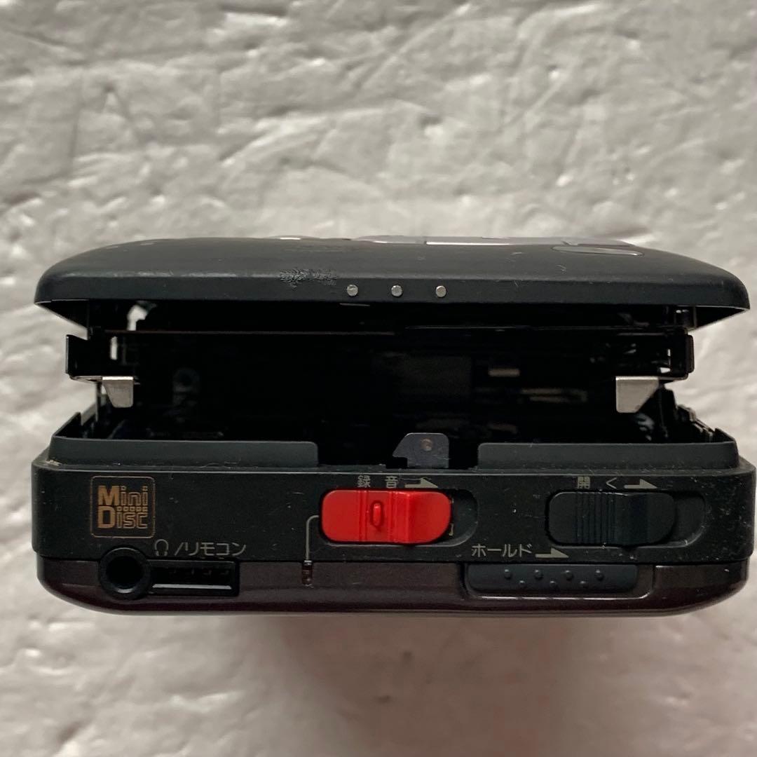 ジャンク ソニー SONY MZ-R2 MDウォークマン 壊れています