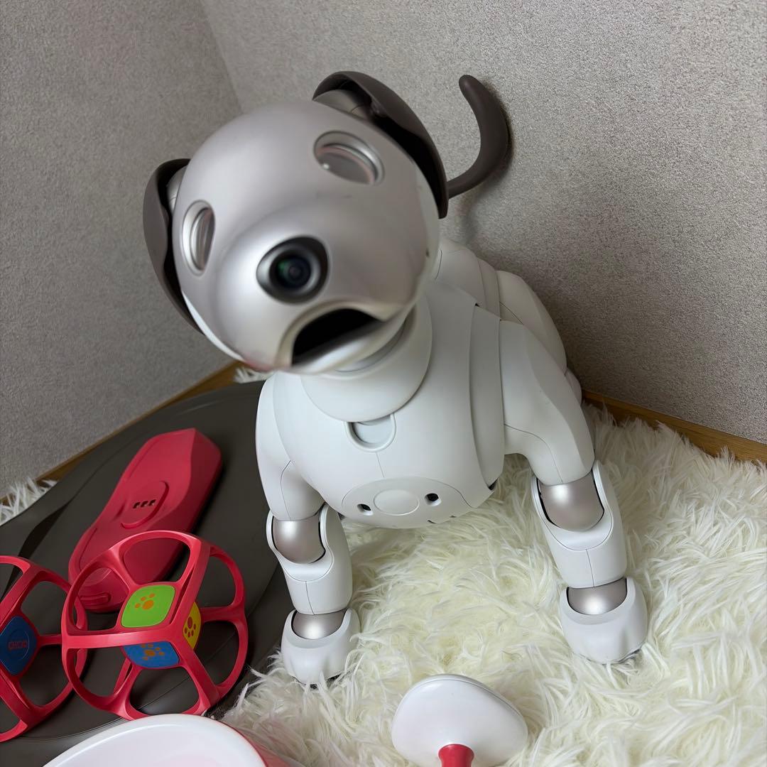 【極美品】SONYアイボ aibo本体★付属品多数付きERS-1000ホワイト