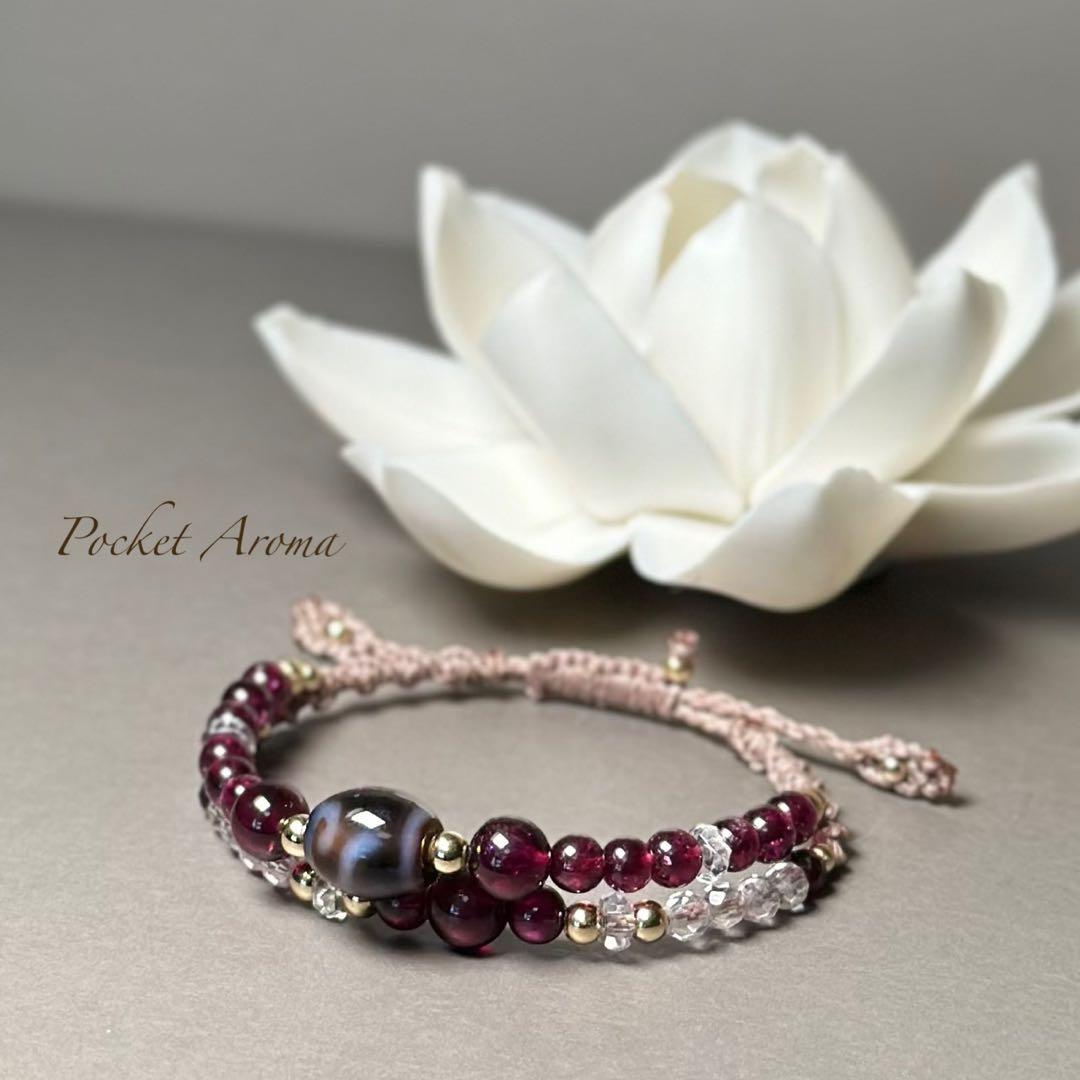 『照精』如意天珠とロードナイトガーネットのマクラメブレスレット