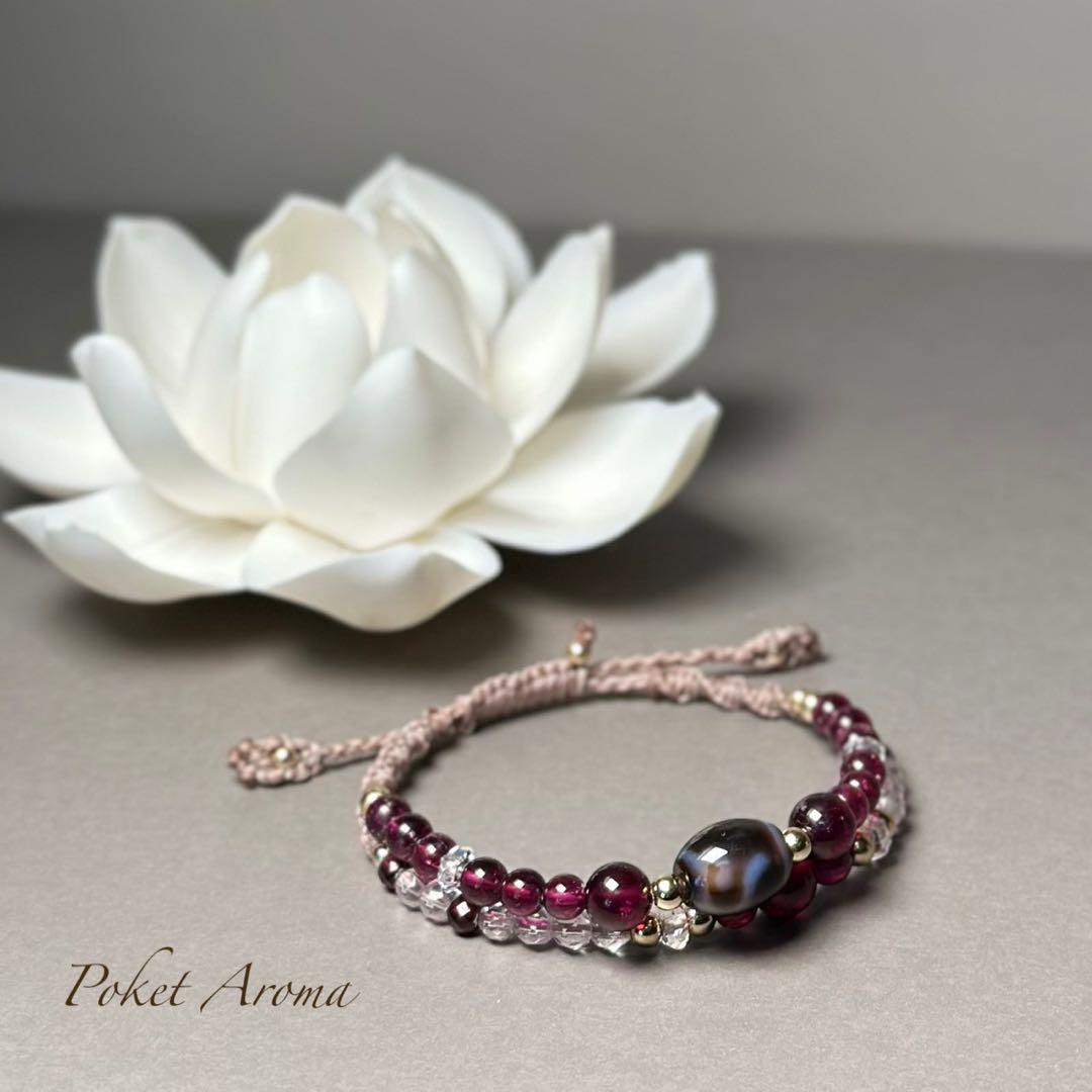 『照精』如意天珠とロードナイトガーネットのマクラメブレスレット