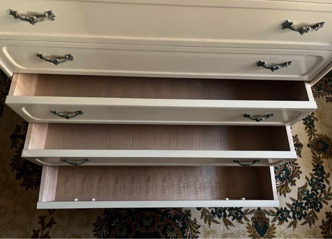 アンティーク　猫脚 チェスト 白家具 ロココ調 姫系 インテリア