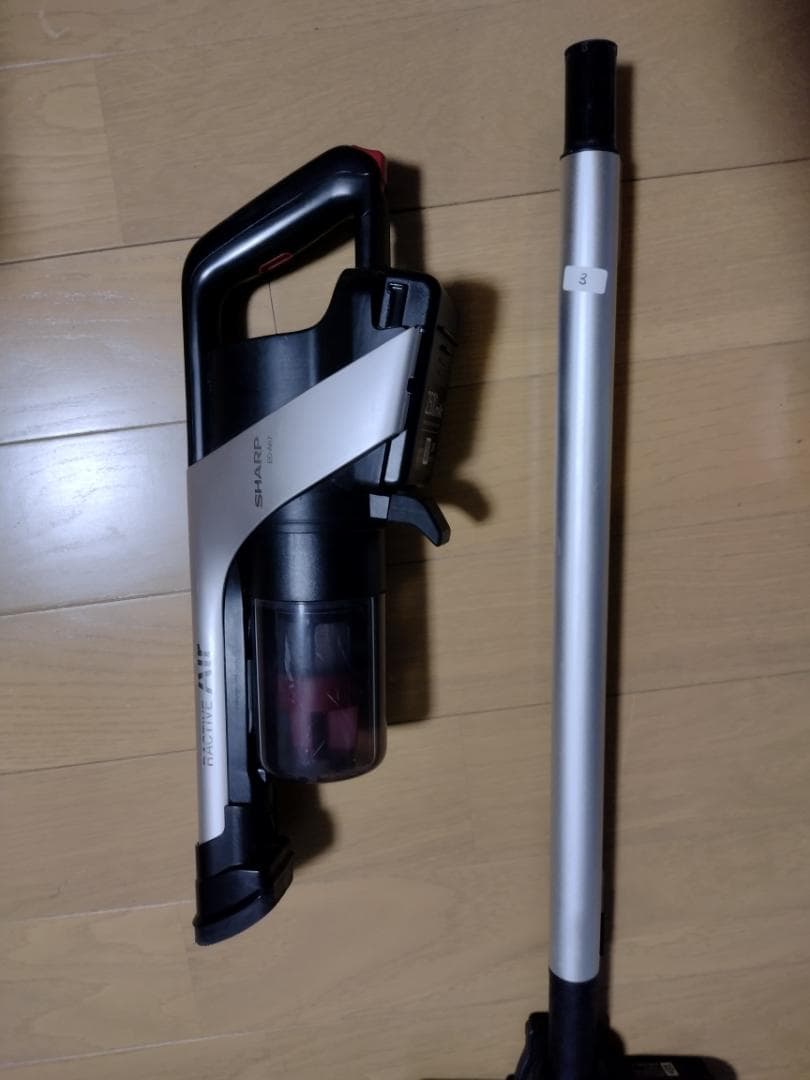 シャープ★掃除機★EC-AR7-N★2021年製★バッテリー新品と同等★3