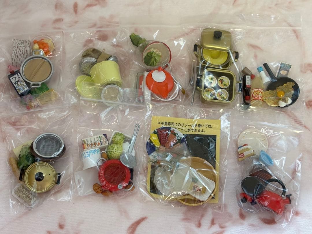 リーメントぷちサンプルシリーズお母さんの台所、ごはんま〜だ？！