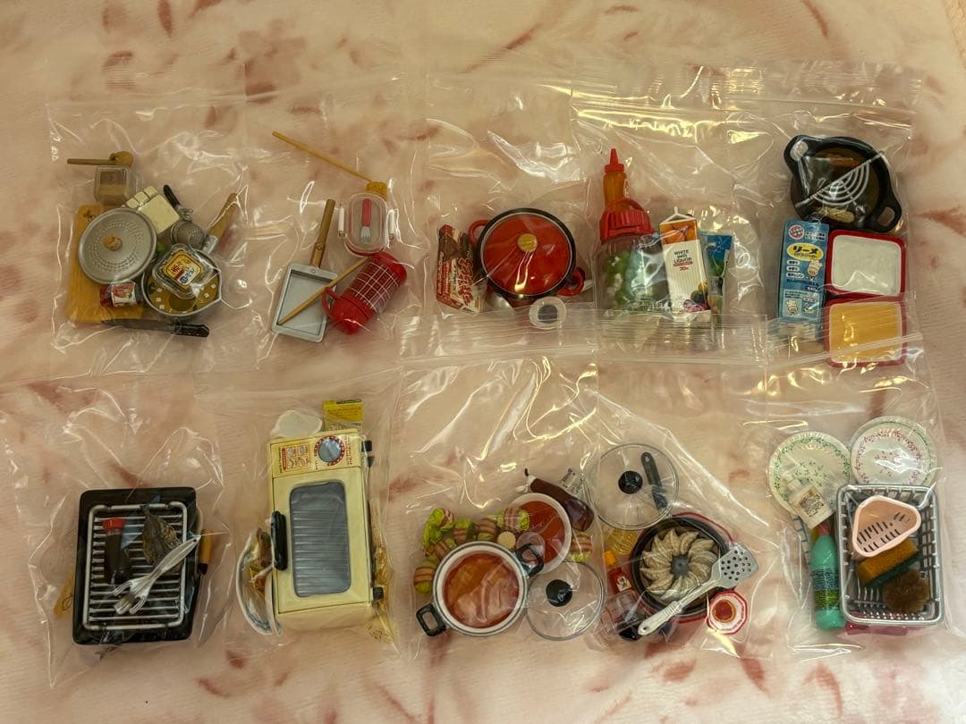 リーメントぷちサンプルシリーズお母さんの台所、ごはんま〜だ？！