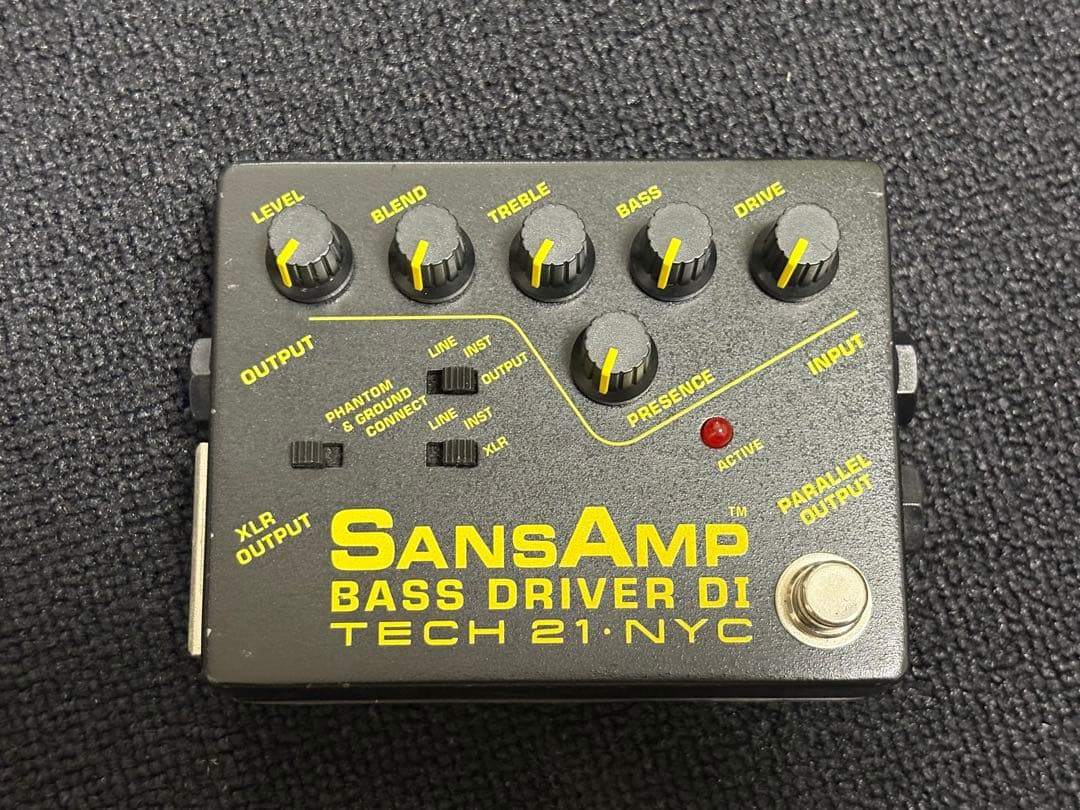 ベース TECH 21 BASS D DI