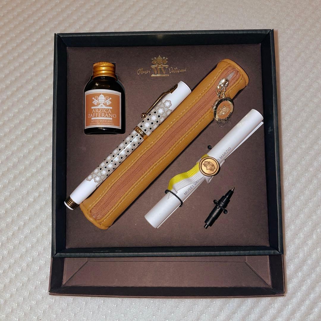 ※最終値下げ※カンポマルツィオ ヴァチカン美術館コラボ 万年筆 ペンケースセット