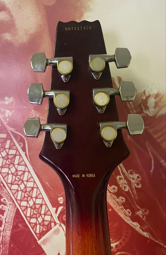 Austrian II セミアコースティックギター サンバースト