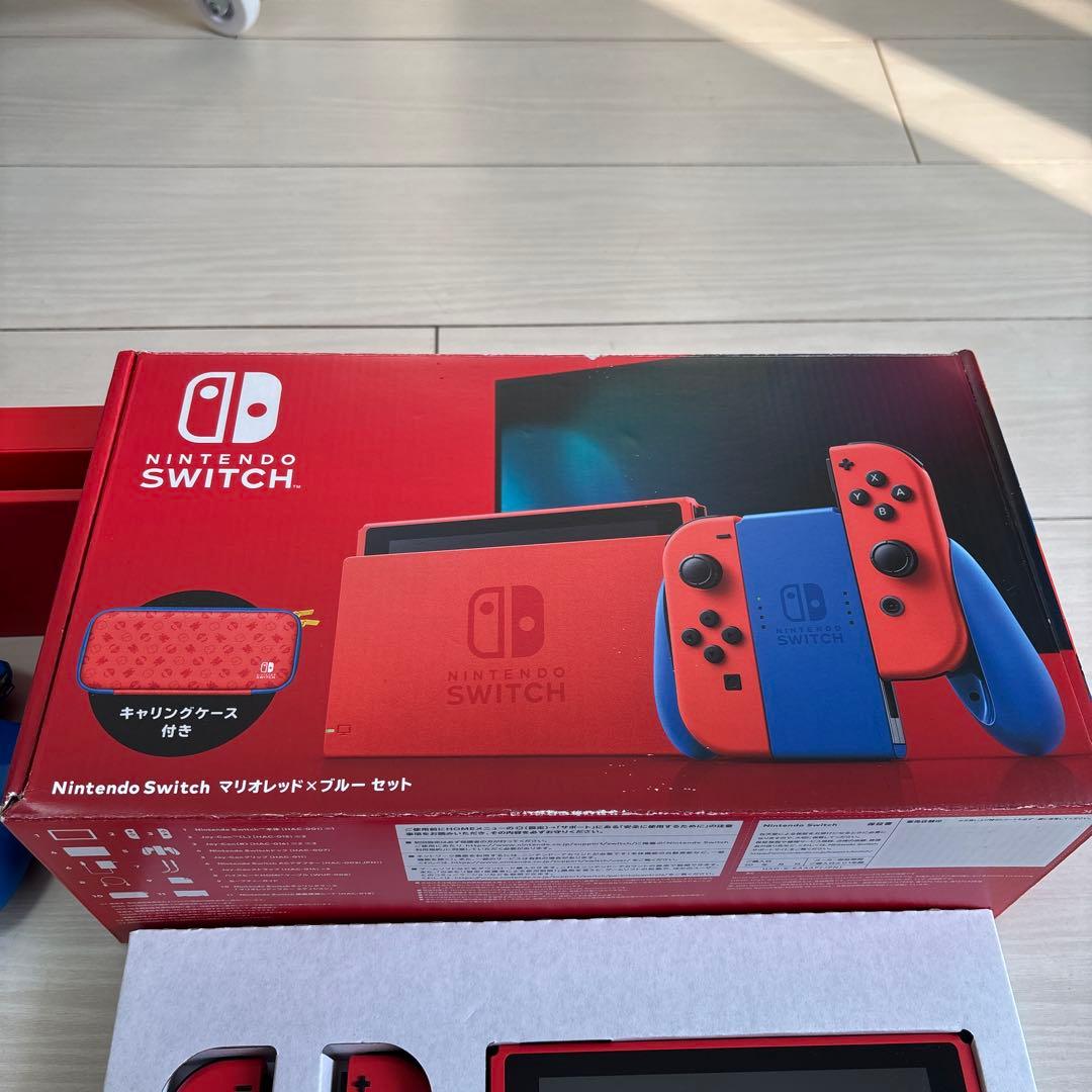 Nintendo Switchマリオレッド×ブルー