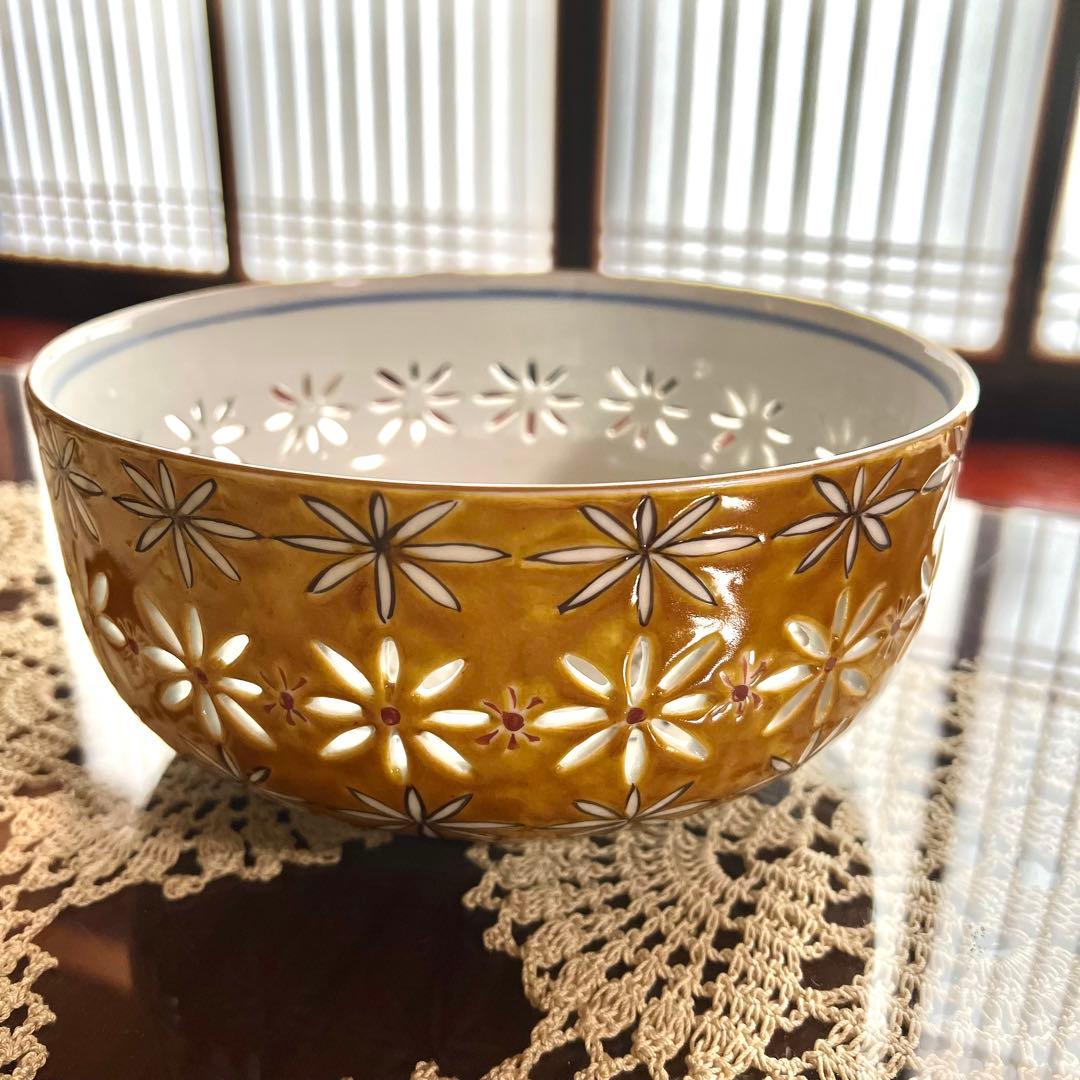 新品未使用 長谷川紀代 すかし彫花鳥文 菓子鉢 作家もの 九谷焼 共箱 共布