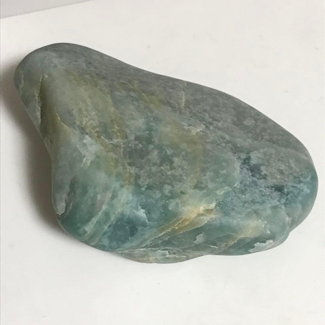 糸魚川翡翠　青　海石　199g